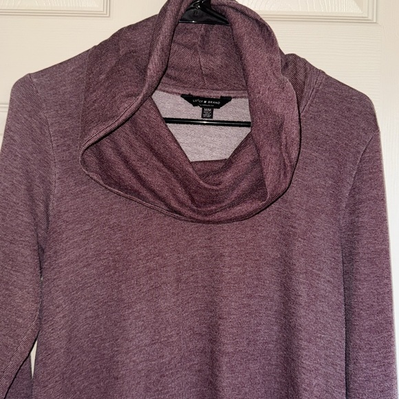 Lucky Brand sweatshirt - Picture 2 of 4